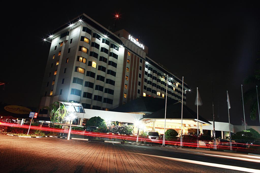 Horison Ultima Bandung Hotel Kültér fotó